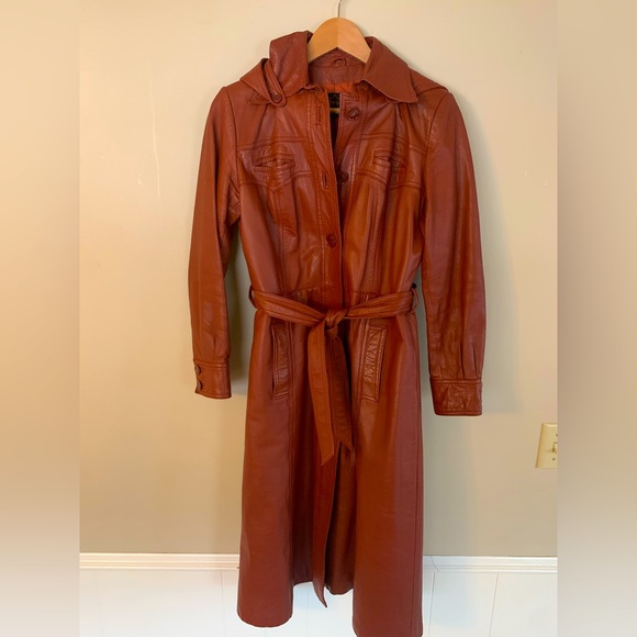 Jackets & Blazers - Vintage 70s Women’s Leather Trench Coat w/ Hood & Belt